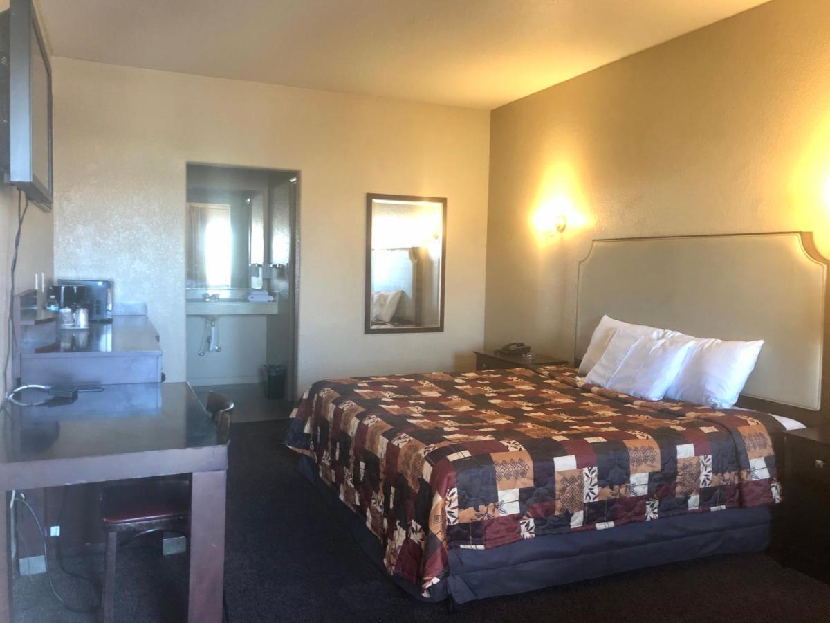 Lone Star Inn & Suites Килин Экстерьер фото